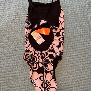 Womens One Piece Speedo Size 12/38 Black/White New With Tags (NWT)